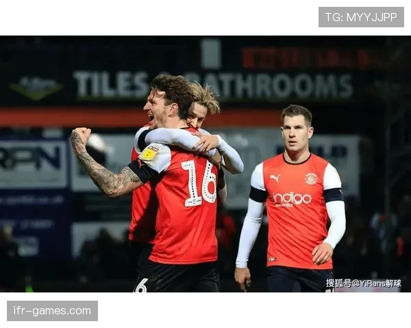 卢顿城新援强势加盟，全力冲击英超保级战